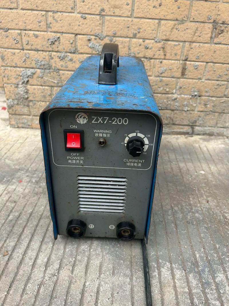 出售焊机品牌:广州烽火 型号:zx7