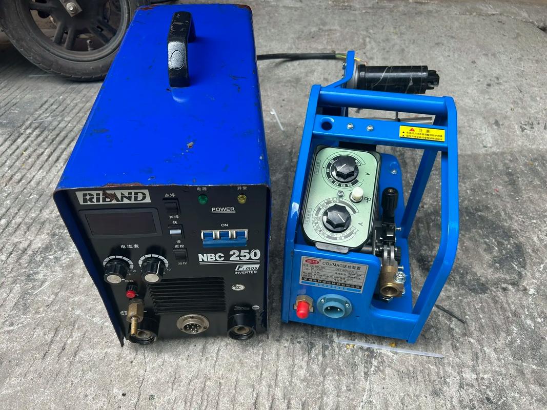 瑞凌NBC250焊机 高性能便携式二氧化碳气体保护焊机的卓越之选